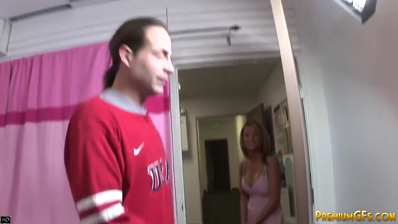 Jodi Bean In Is A Femdom Slut Jerking Dick