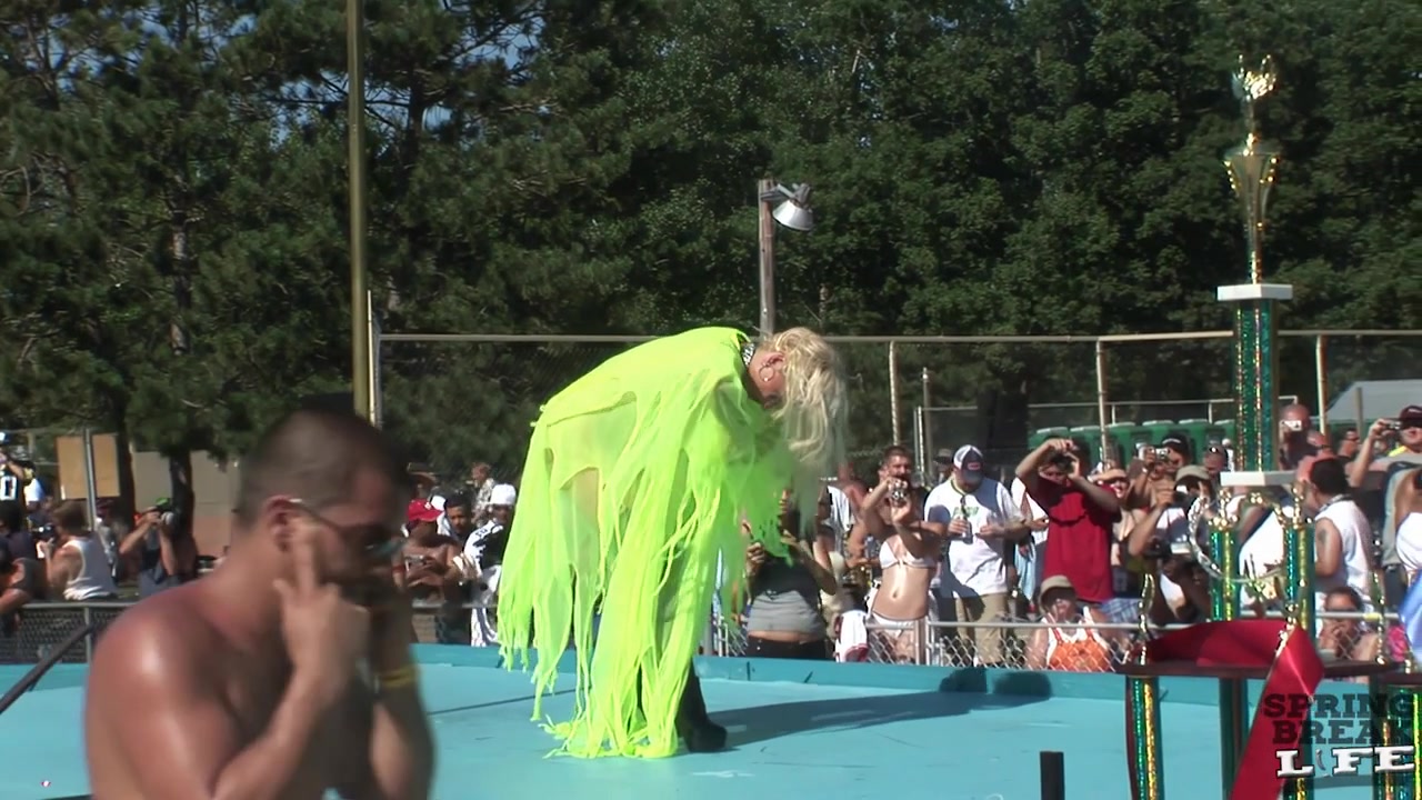 Summer Nudes at Nudes a Poppin Festival