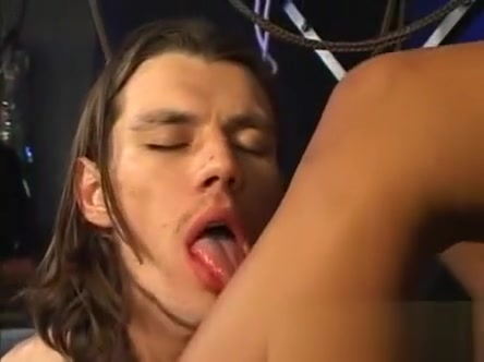 twink Is In this chabaven Wthis chabn this chab receives To Sniff And lick And Play With kinky Sthis chabmale Alexia Nogueiras By videogirlxxx