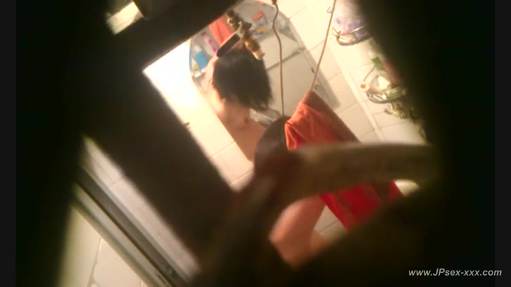###ping chinese girls bath