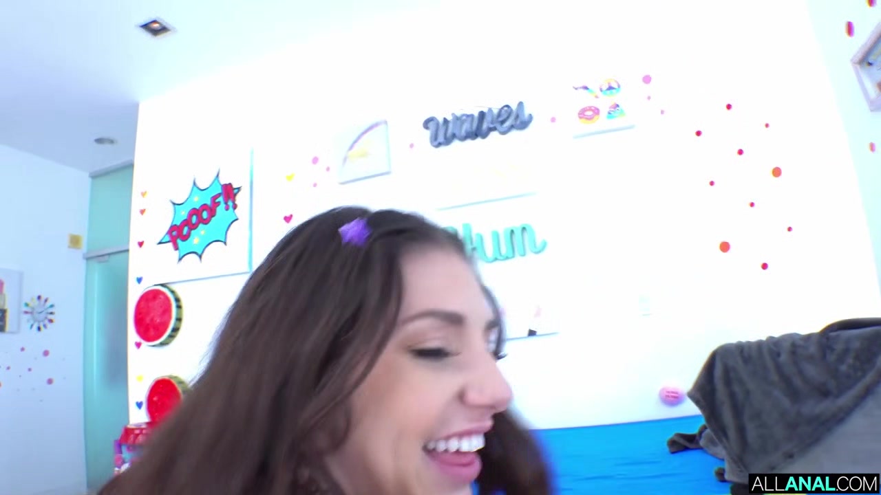 Backshots Blowjobs With Brenna Valerica
