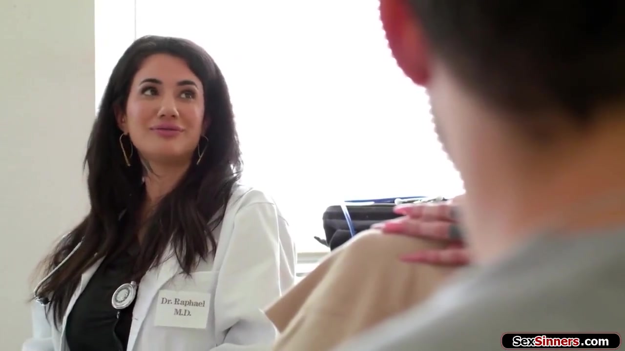 Apollo Banks - Doctor Is It Normal My Vagina Is Leaking Like Really