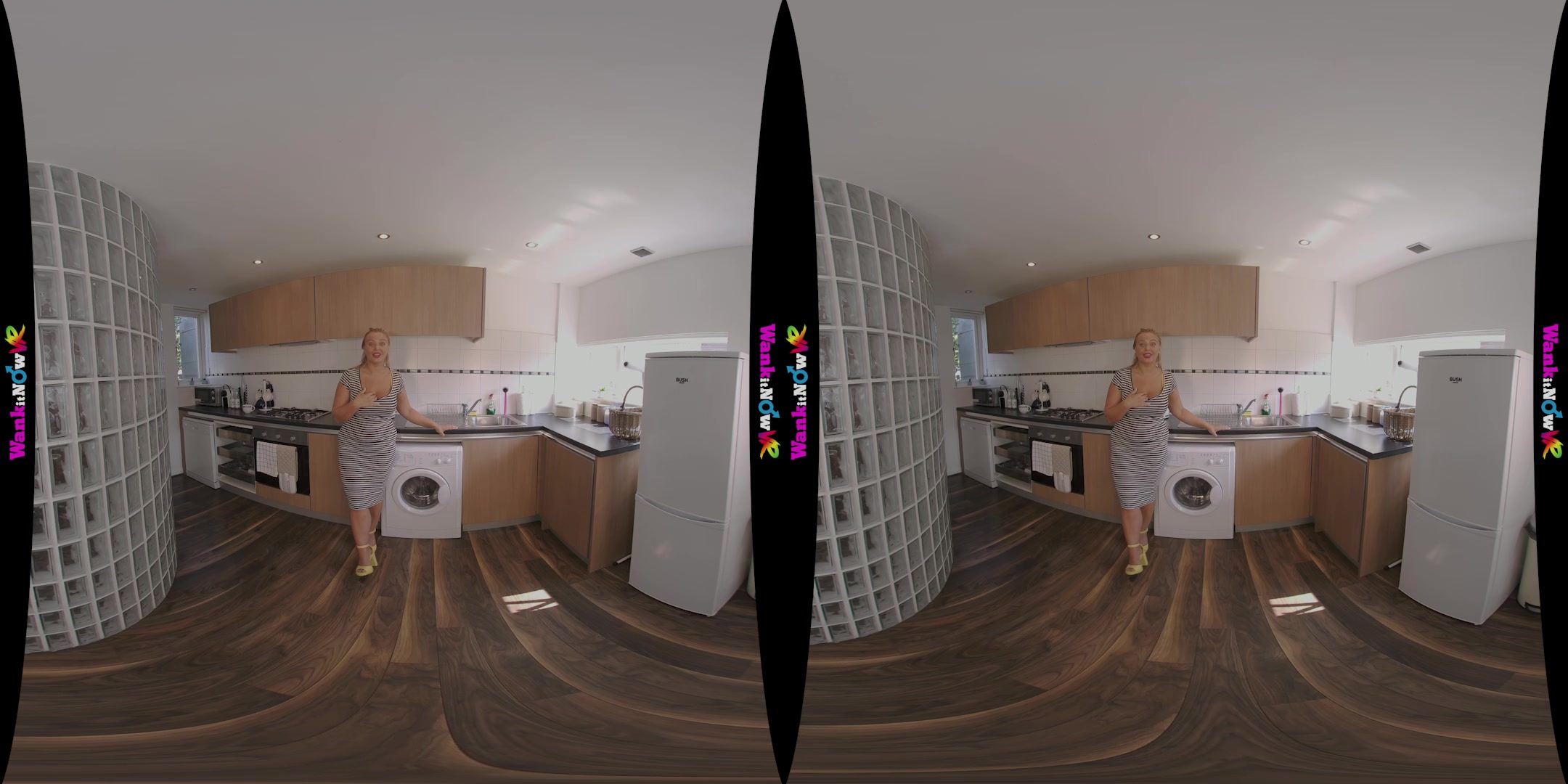 Horny Arrangement featuring Beth - WankitNowVR