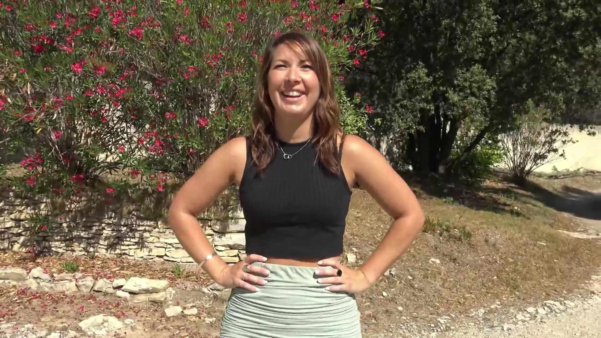 Lexie, the Gap bomb, wants a minimum caliber!