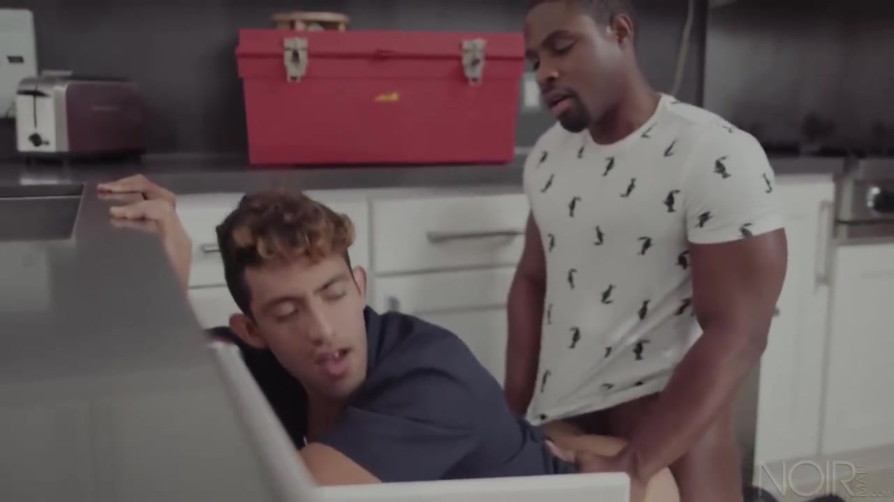 Zeno Rey And Deangelo Jackson - Blowjob Expert Takes Bbc