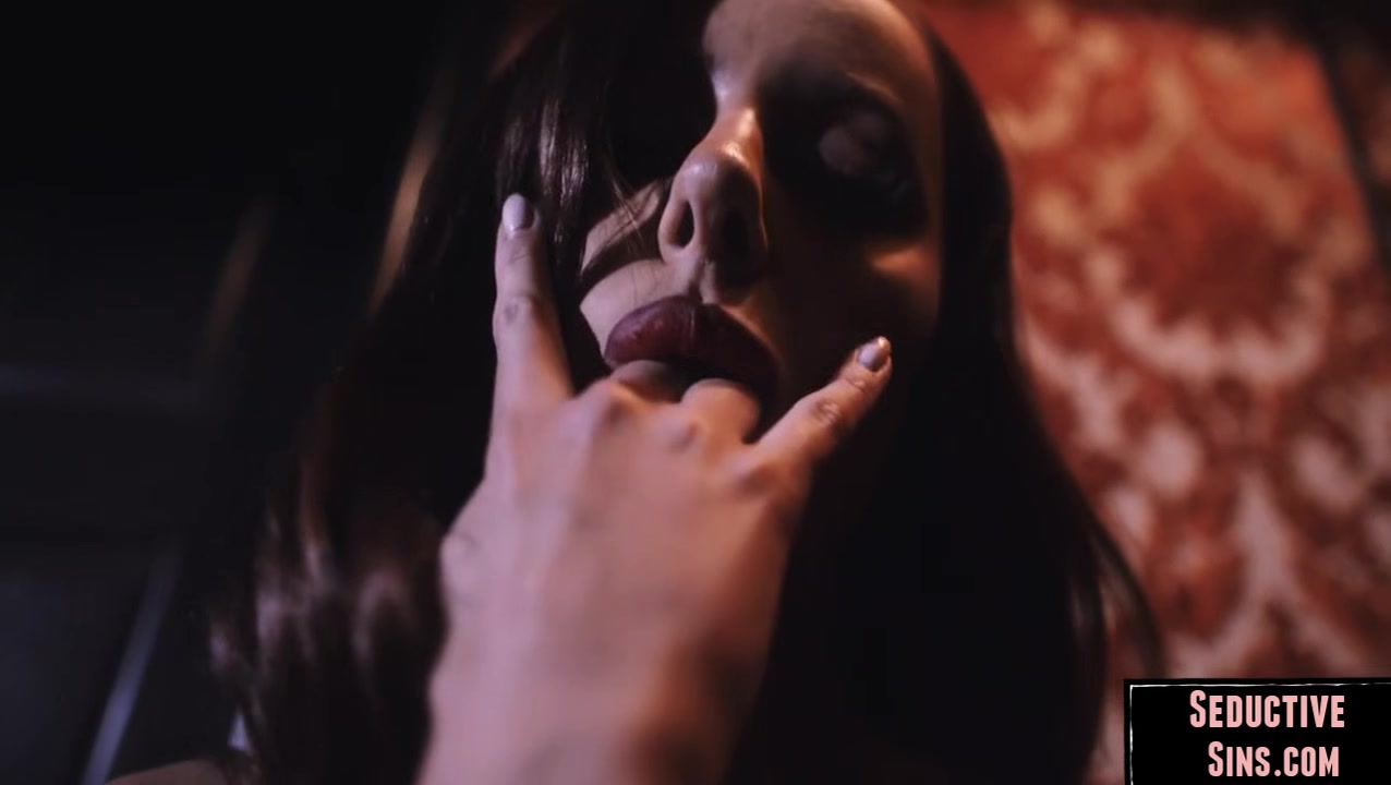 Cockhungry stunning bae gets pussyfucked