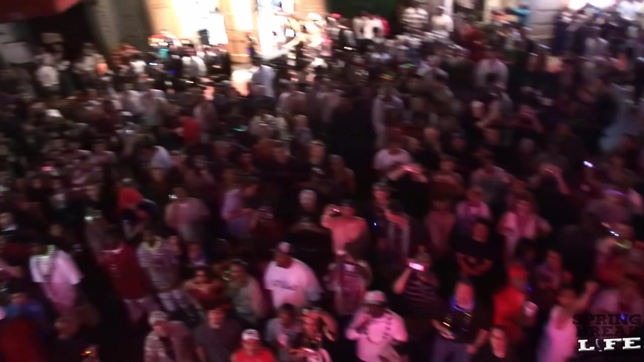 Mardi Gras Street Girls Flashing Tits And Pussy In Public New Orleans