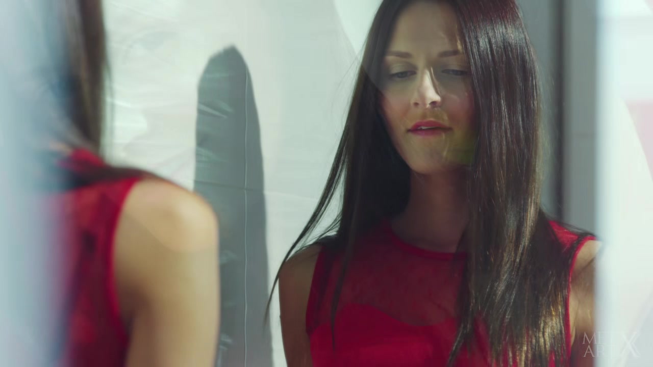 Lady In Red - Kira Zen - MetArtX