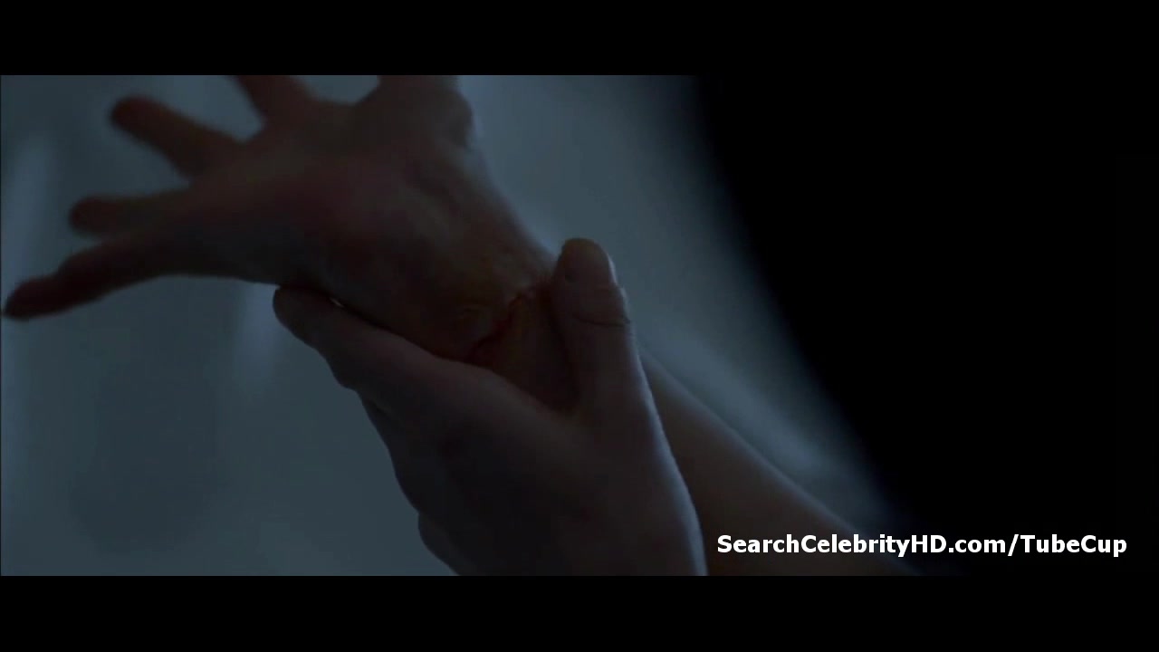 Han Go-eun - Black Hand
