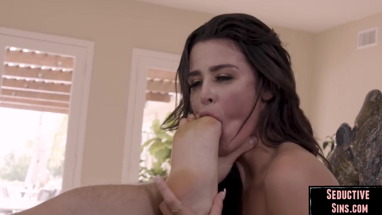 Naughty cockhungry babes pounded in 3way
