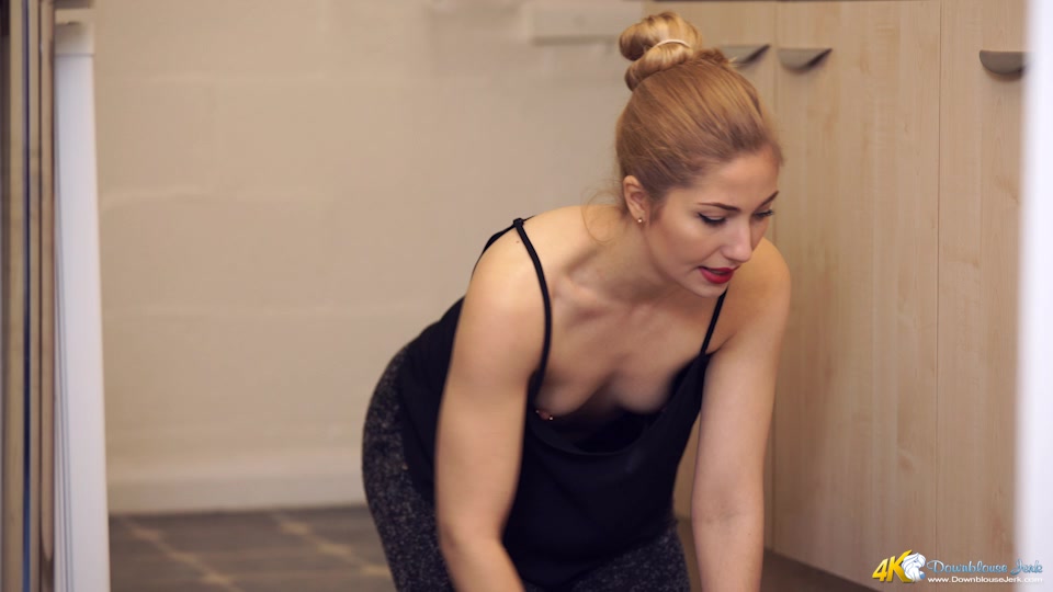 Stephanie Bonham Carter in Downblouse Distraction - DownblouseJerk