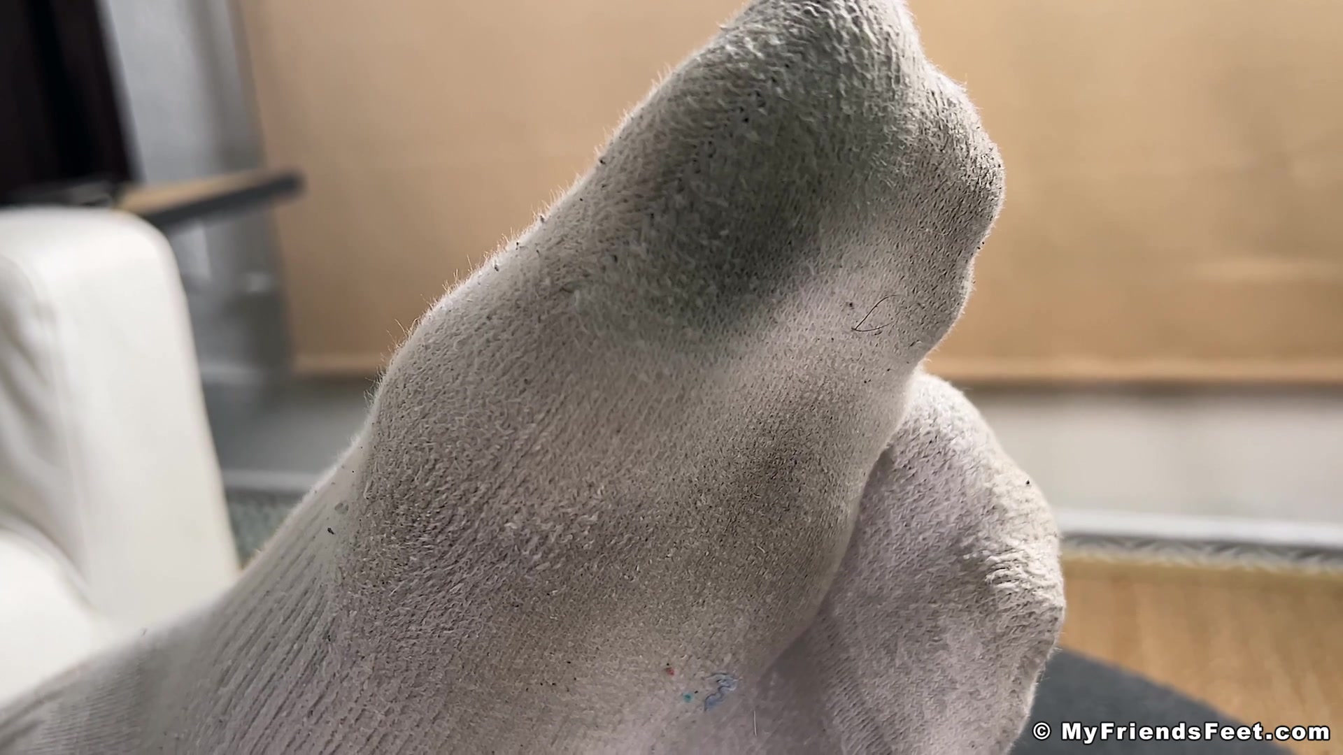 Spy on Finn's Size 12 Feet - Finn