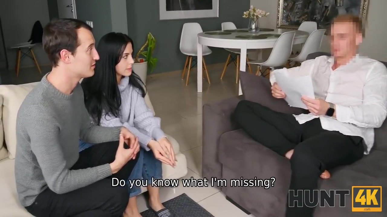 Naughty Girl Asks Man To Sneak Inside While Bf Reads Poems
