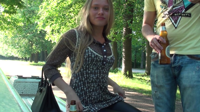 Lustful pair nudity flash and barefaced oral-sex in the park