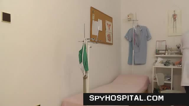 Cunt check-up caught on