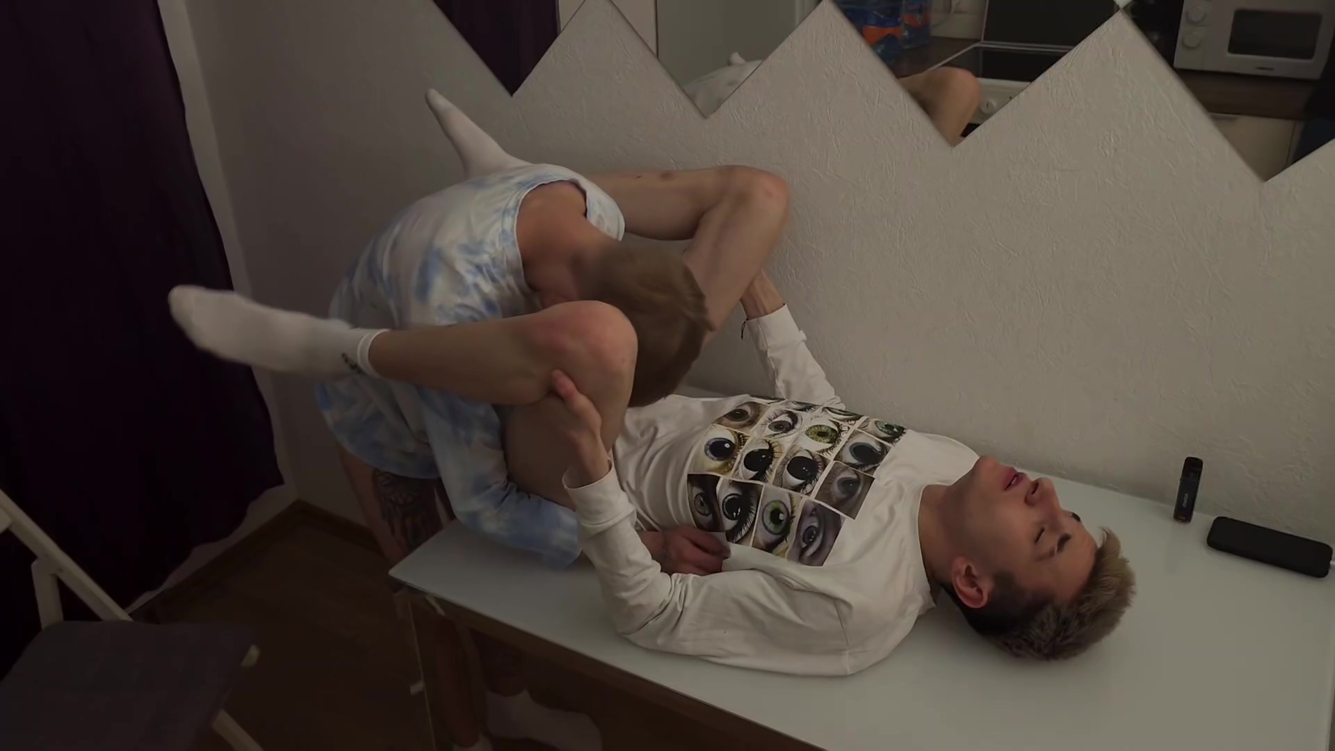 The Guy Started Seducing A Twink With A Big Dick For A Juicy Ass Fucking