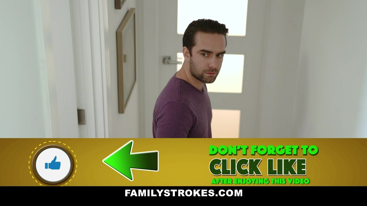 Diem Moore - Sara St Clair In Stepmom Gold Diggers Get It In