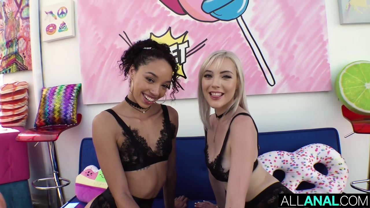 Alexis Jamies Tasty Threesome