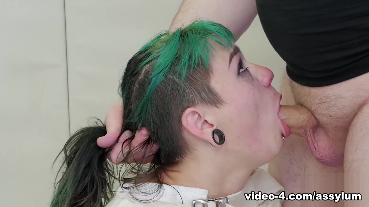 Amelia Dire in Punished Punk 2 Extreme) - Assylum