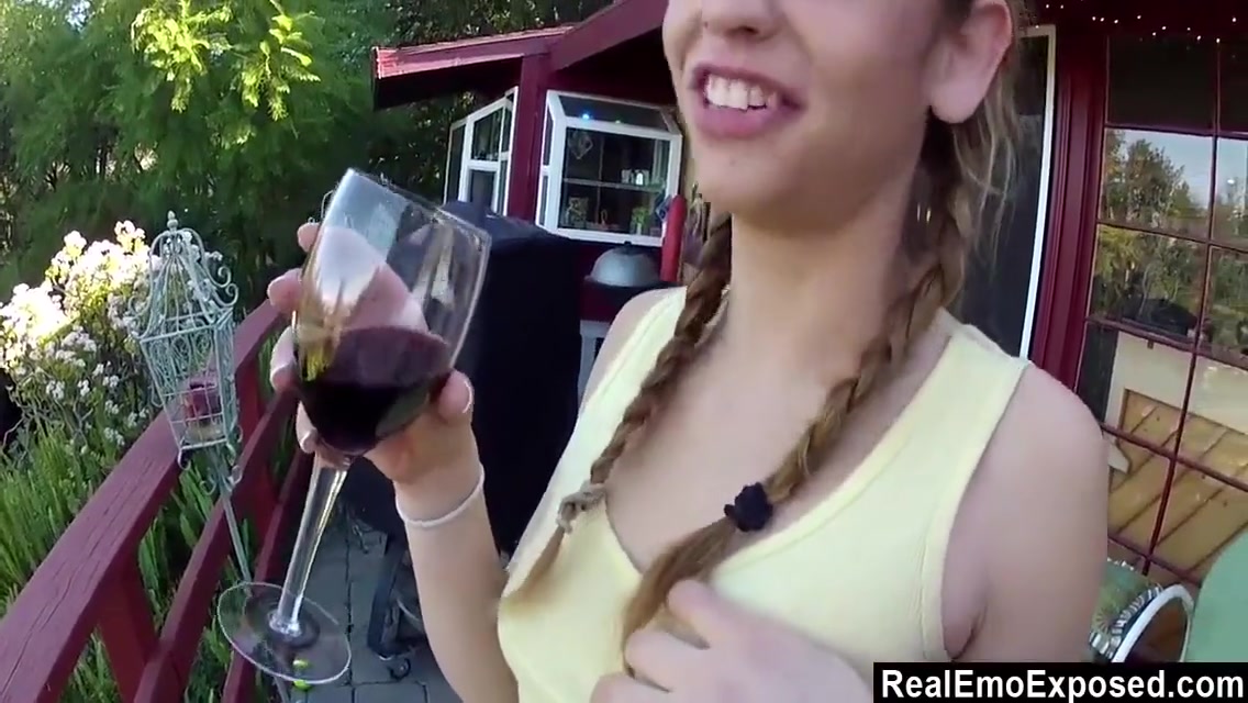 His Emo Girlfriend Enjoys The Balcony And Gives Him A Juicy Blowjob 5 Min