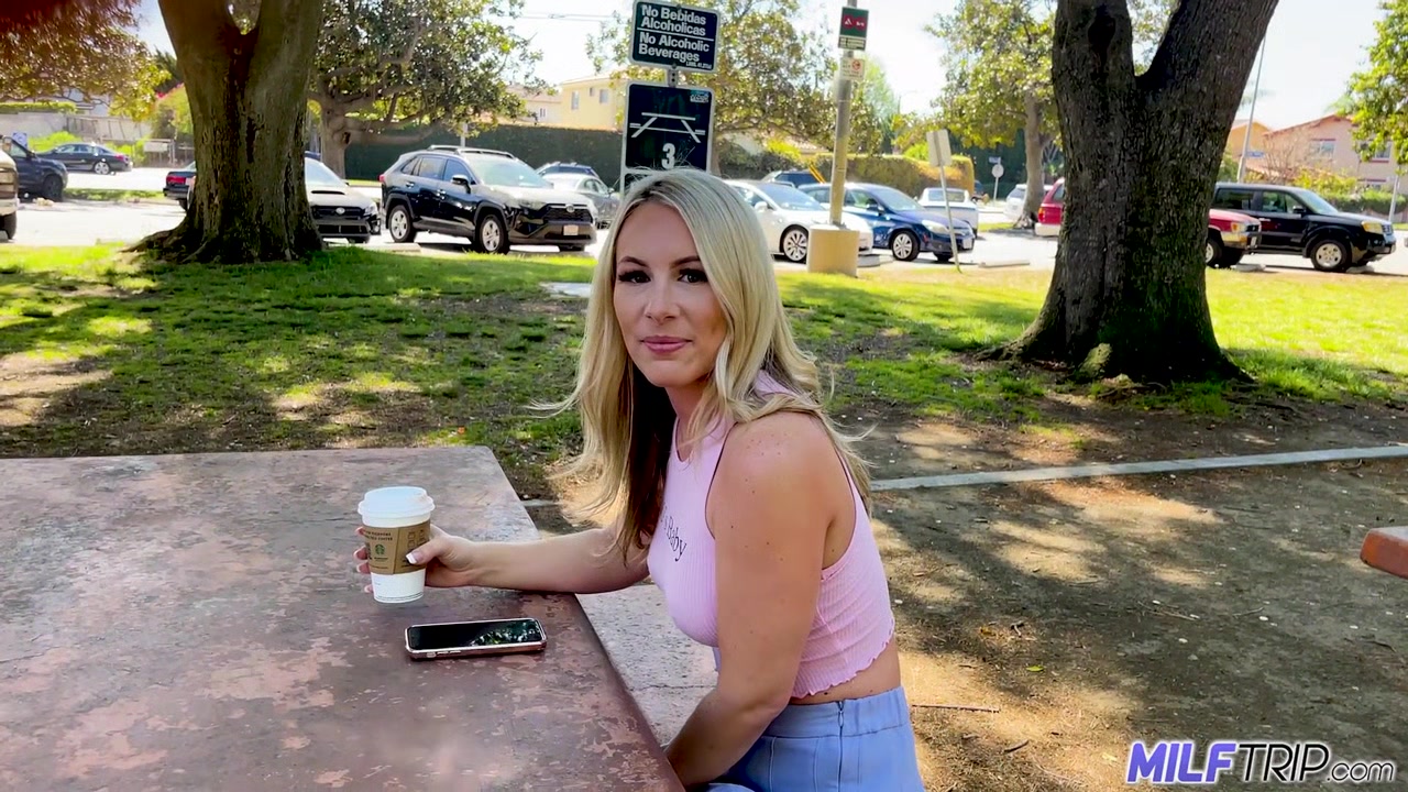 Blonde Boobs Exposed