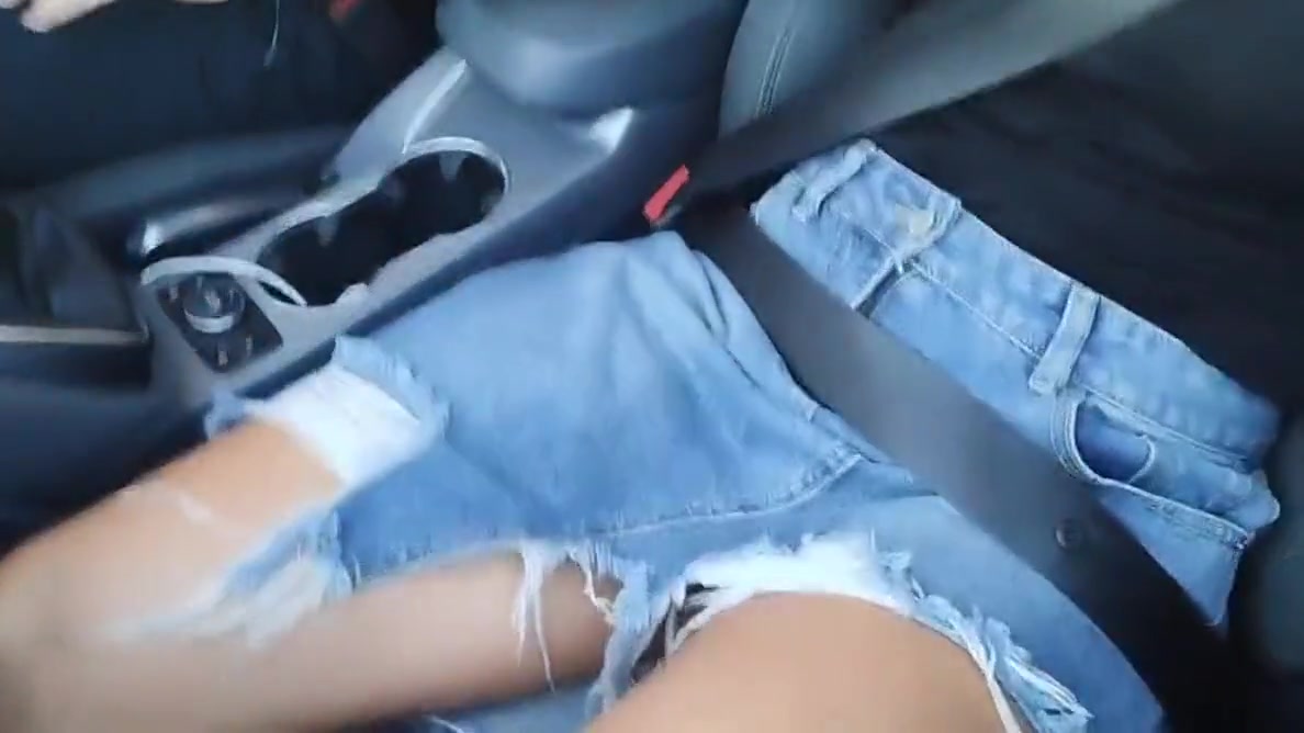 A Hitchhiker Gives A Blowjob And Gets Fucked For A Ride