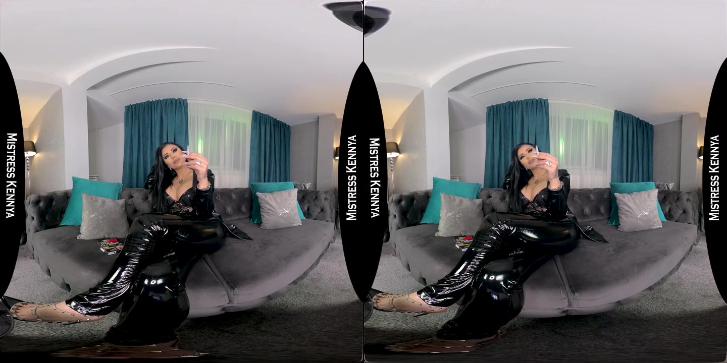 Human Ashtray, Chain Smoking Black Cigaronne - VRVids
