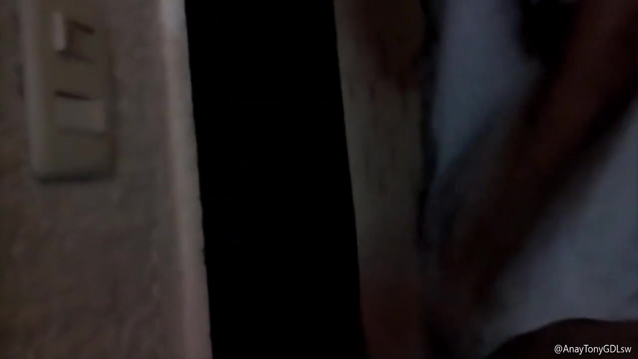 Culona Disfrazada Cogiendo Con Un Vecino Dotado Mientras Esta Sola En Casa Haciendo Videollamadas Calientes 6 Min