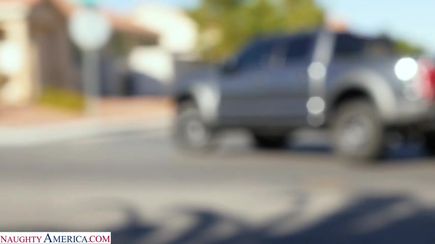 Angeline Red's tight ass gets fucked - mydadshotgirlfriend