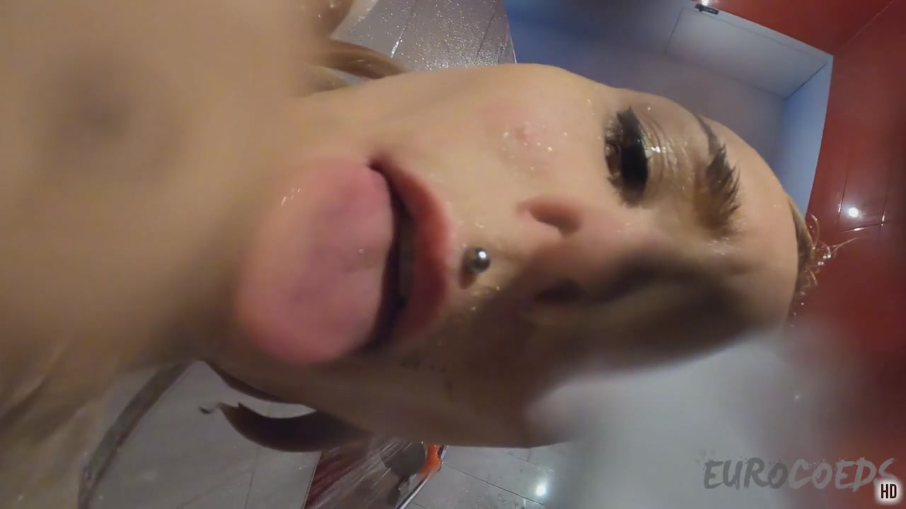 Shower Masturbation Behind The Scenes With teen 18+ Poppy