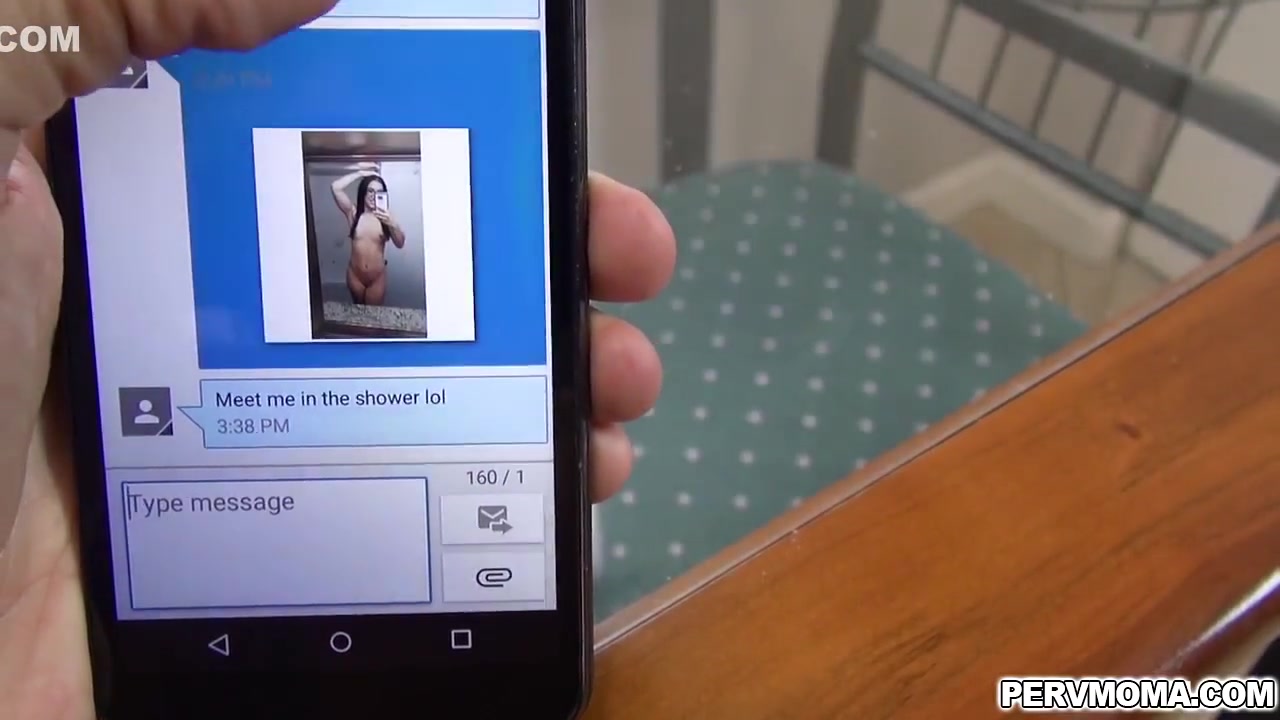 Step mom Sends Stepson Some Nudes And Invites Him