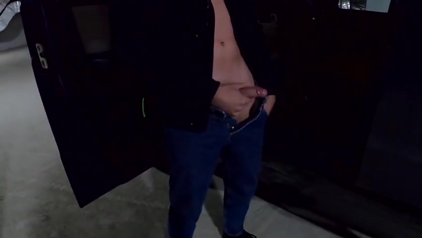220 Guy Masturbates In The Underground Parking