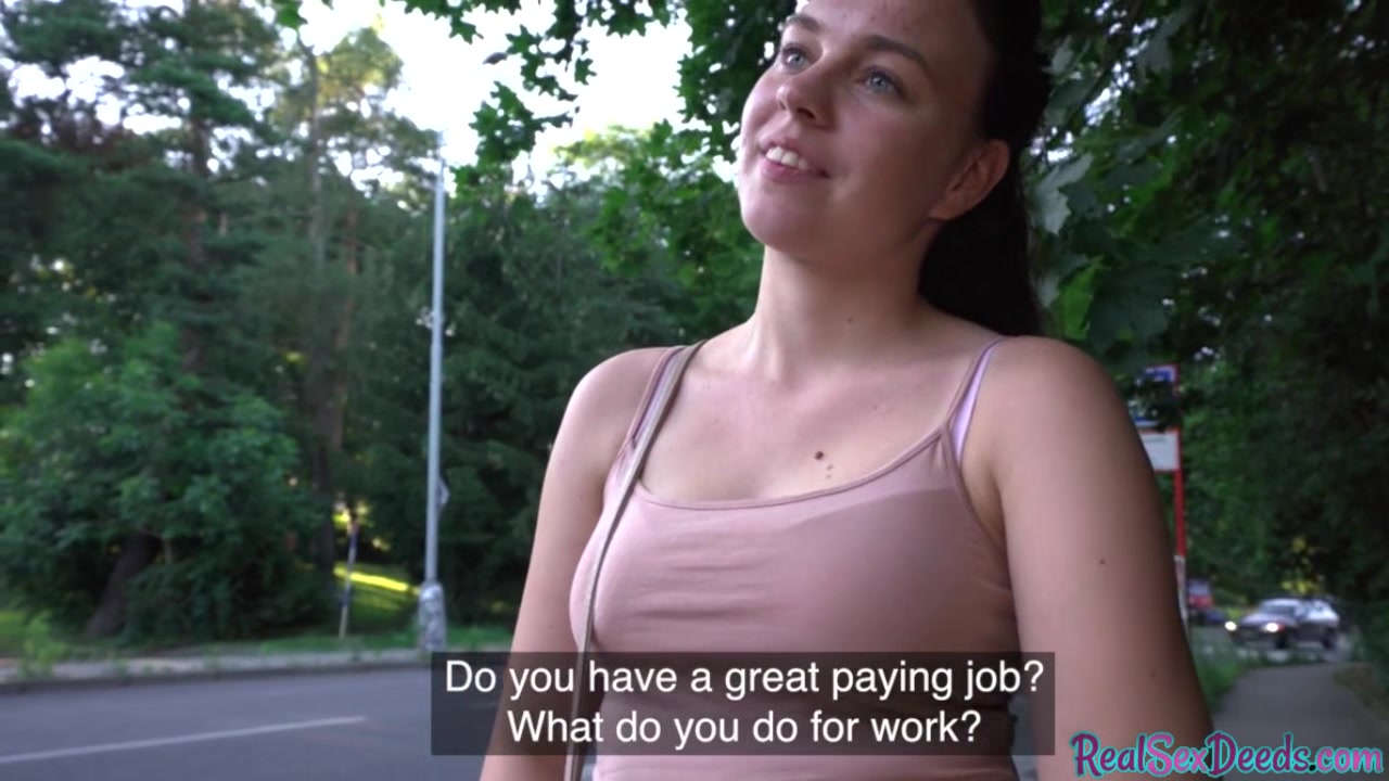 Reality amateur babe POV public fucked outdoor for money
