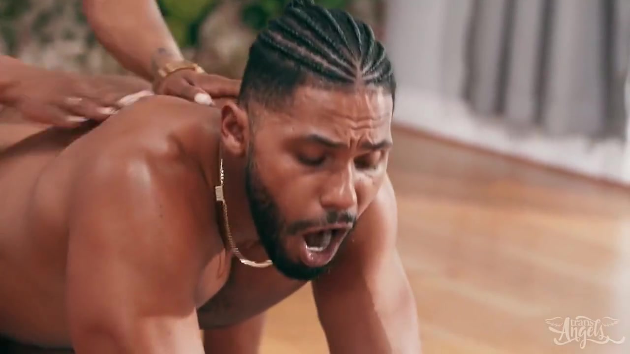 Leilani Li In Hot Ebony Trans Babe Fucks Black Stud