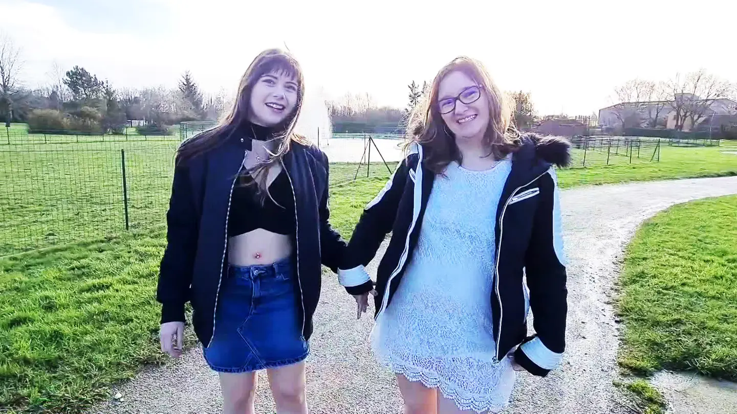 Clara frees herself more and more ...
