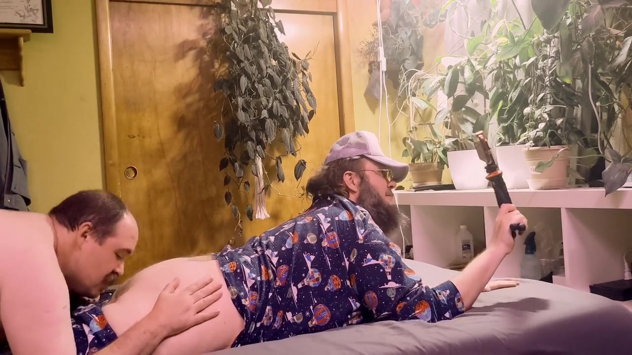 Good Vibes Only : Bubba Bear Step daddies Kiss Make Out Suck Cock Rim Ass Fuck Bareback And Blow Big Fat Loads Of Cum Moustache