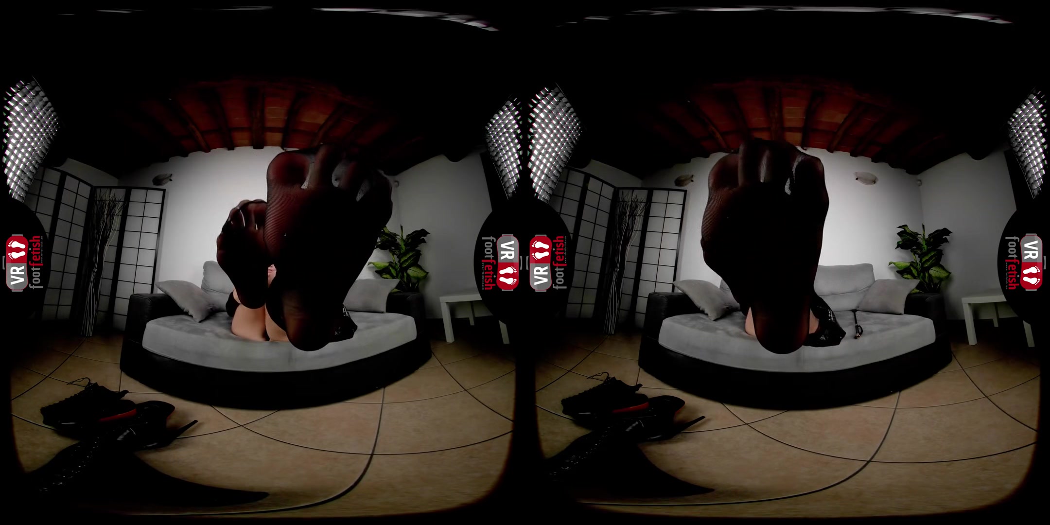 Wicked Temptress Lashes Her Sub's Backside Before Allowing Toe Worship