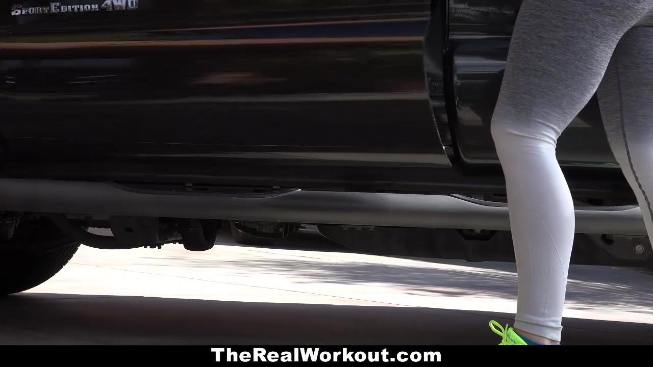 TheRealWorkout - Hot Milf Fucks Fitness Client