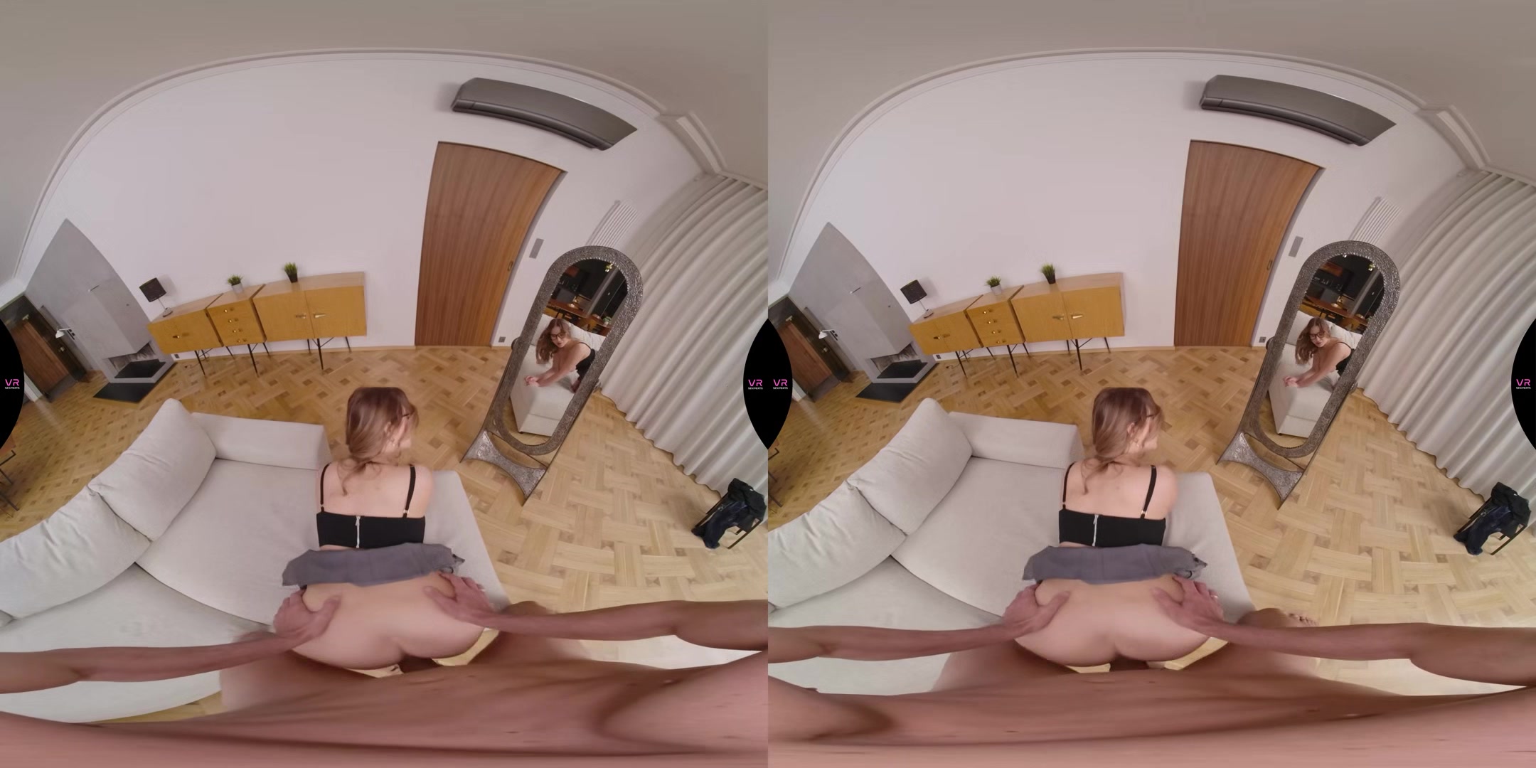 Busty With The Glasses - Vrsexperts
