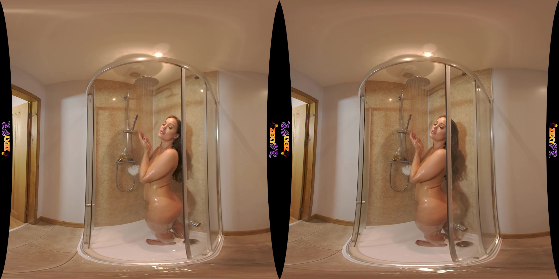 Wet & Wonderful featuring Frankie L - ZexyVR