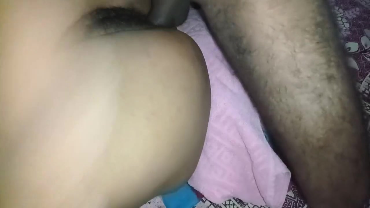 Husband And Wife Kissing And Fucking With Dildo - Pussy Eating