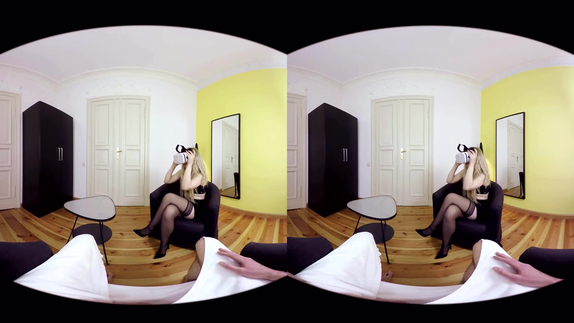 in Blondes Double Blowjob - VRConk