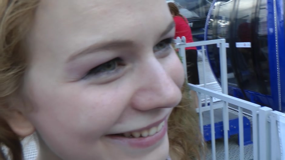 Danna had a sex adventure with a guy in a park