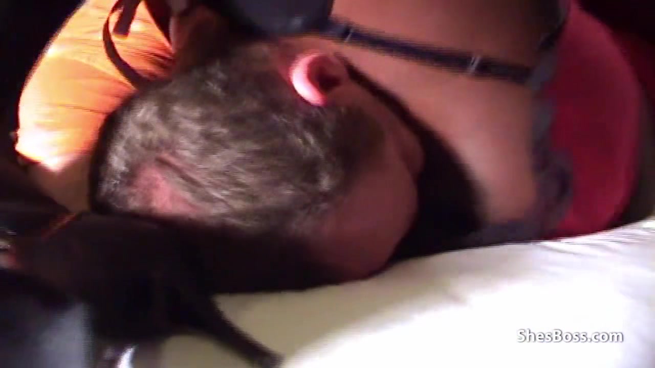 Powerful Black Woman Controls a Guy with her Pussy