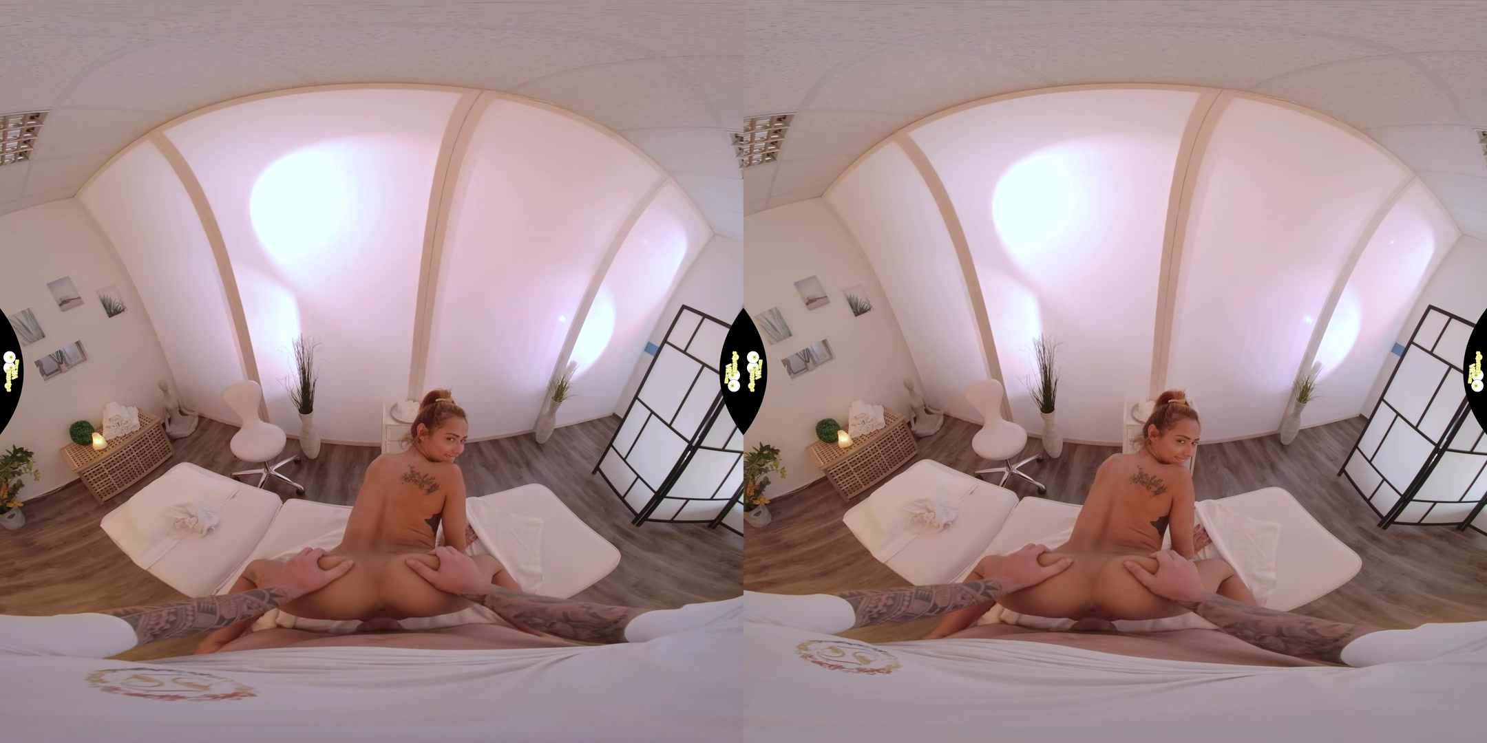 Massage with Bonus - SqueezeVR