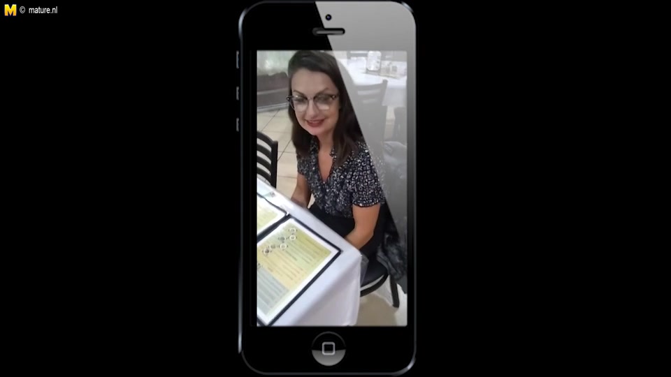 Sexy American Lady Asked For An Interview And Shows A Whole Lot More - MatureNL