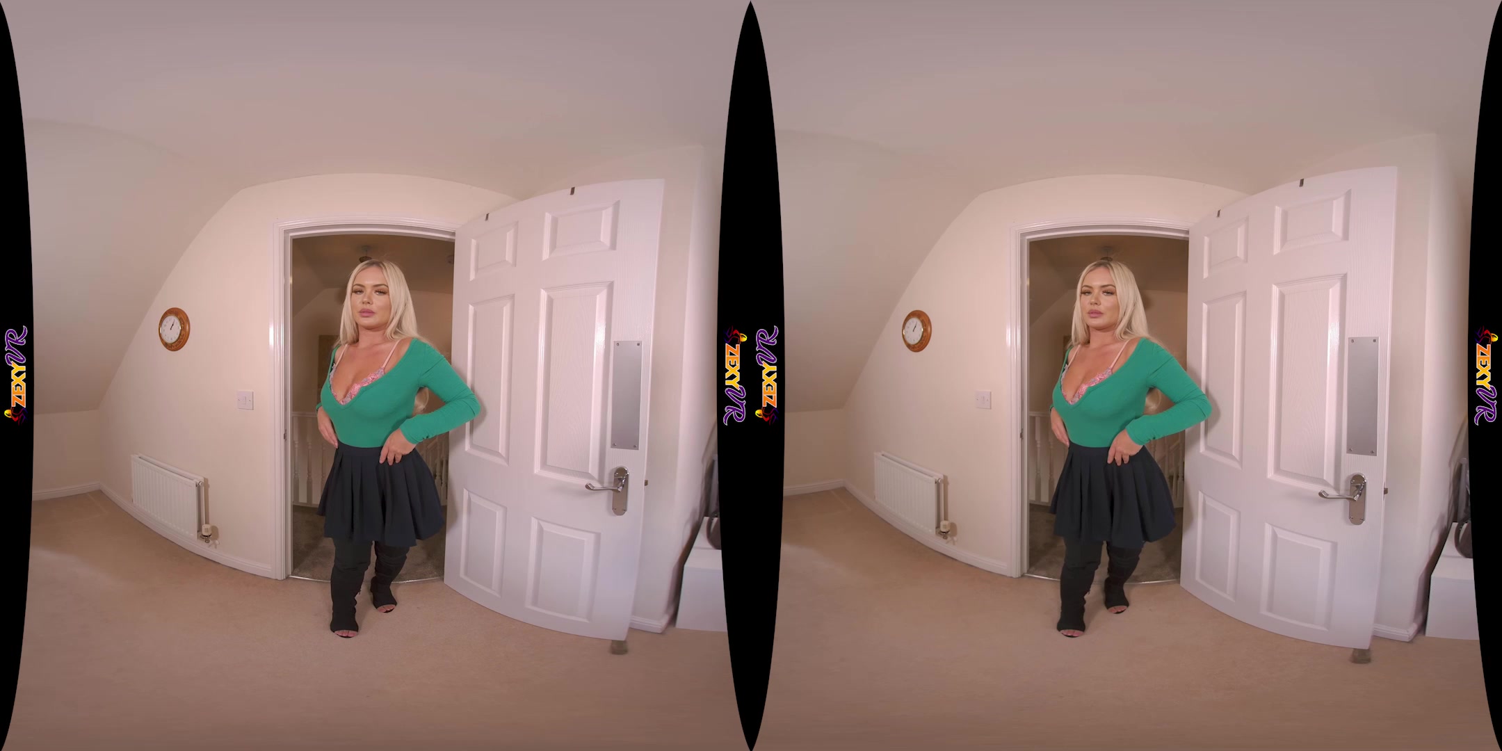 Foreplay featuring Louise - ZexyVR