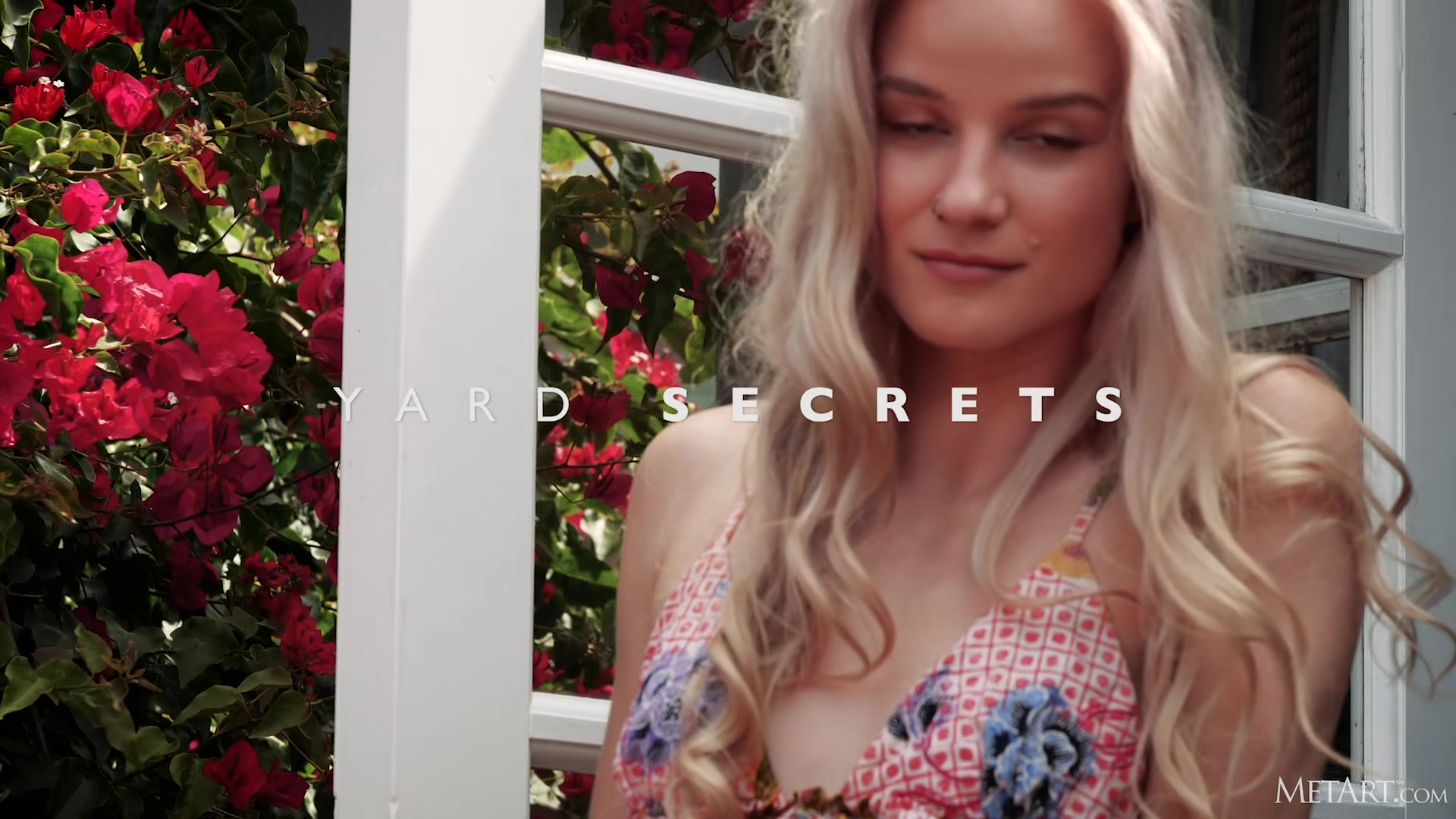 Yard Secrets - Roxy Shaw - Met-Art