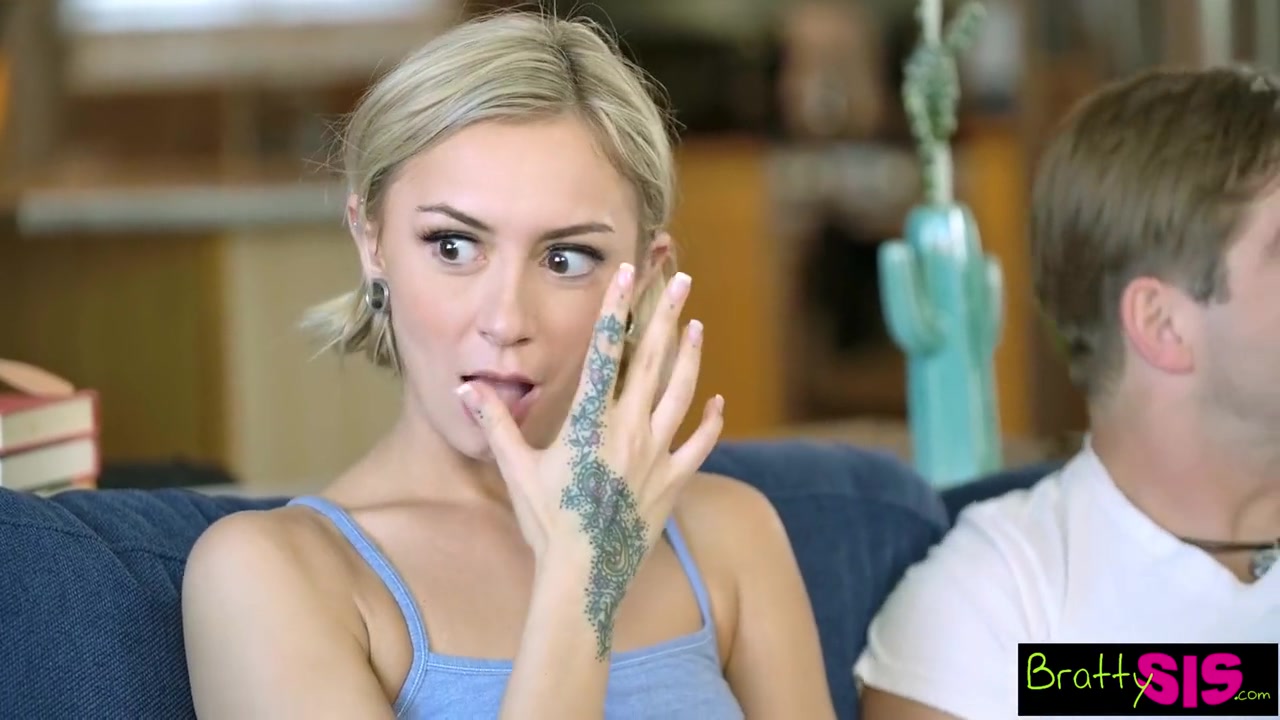 Stepsisters New Vibrator