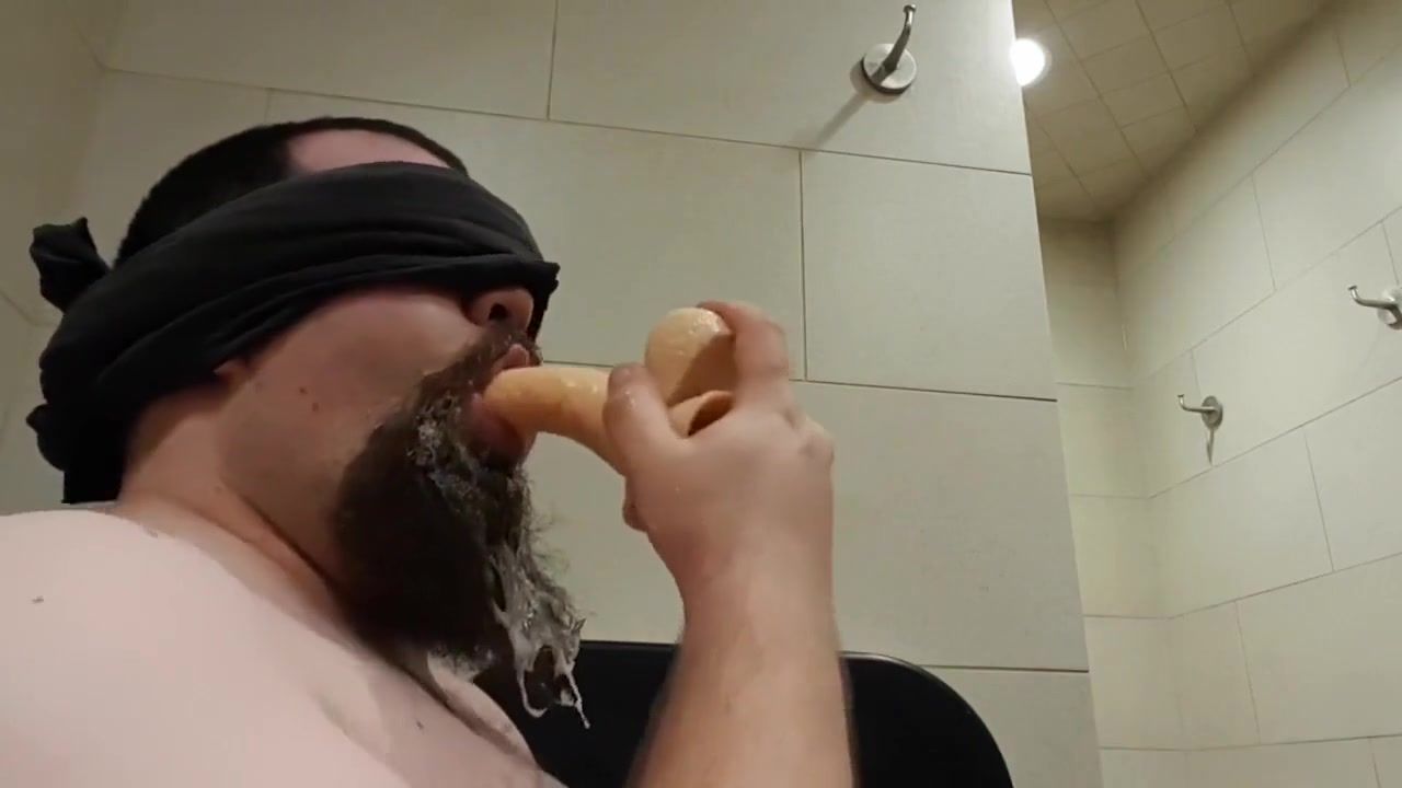 Sloppy Toy Deepthroat Training